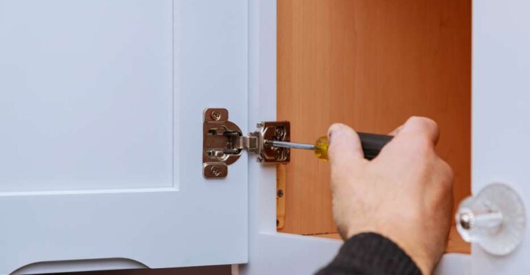 variedad de bisagras