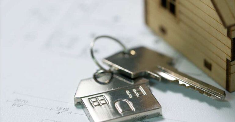 elementos de una llave de bolsillo